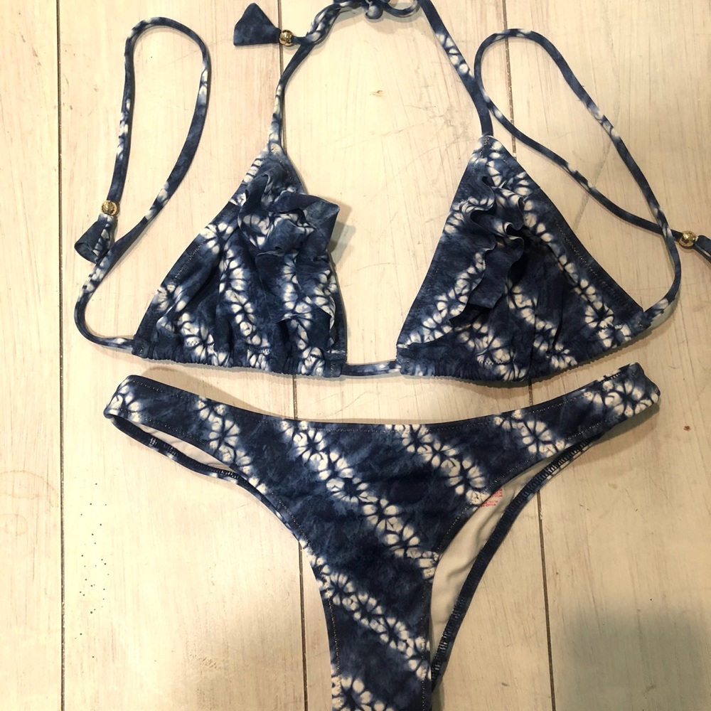 Victoria Secret bikini